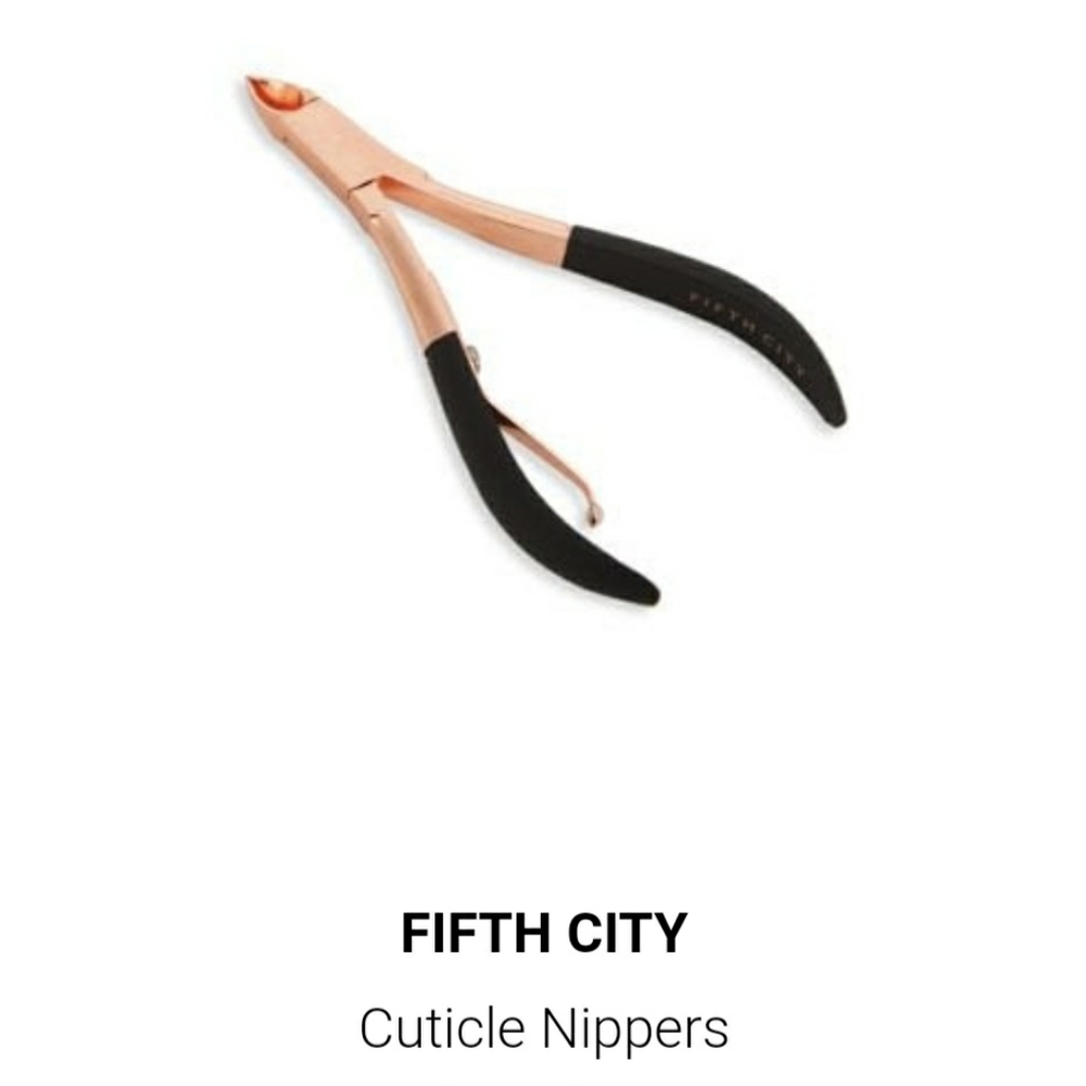 Fifth city cuticle nipper